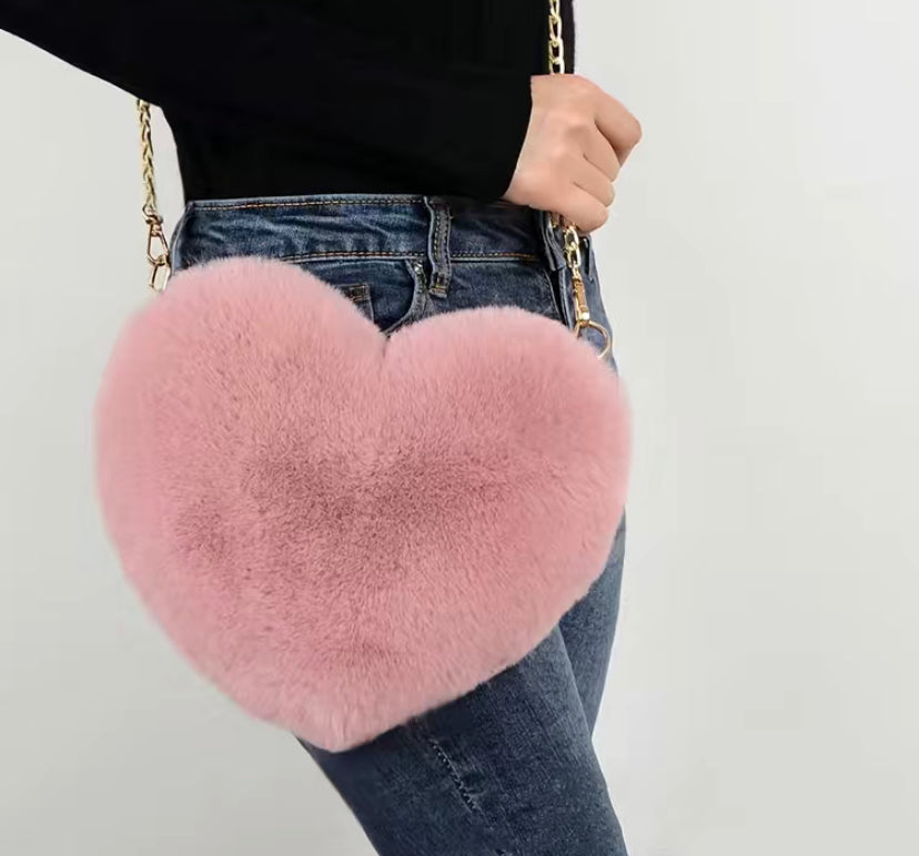 Heart-Shaped Fluffy Shoulder Bag